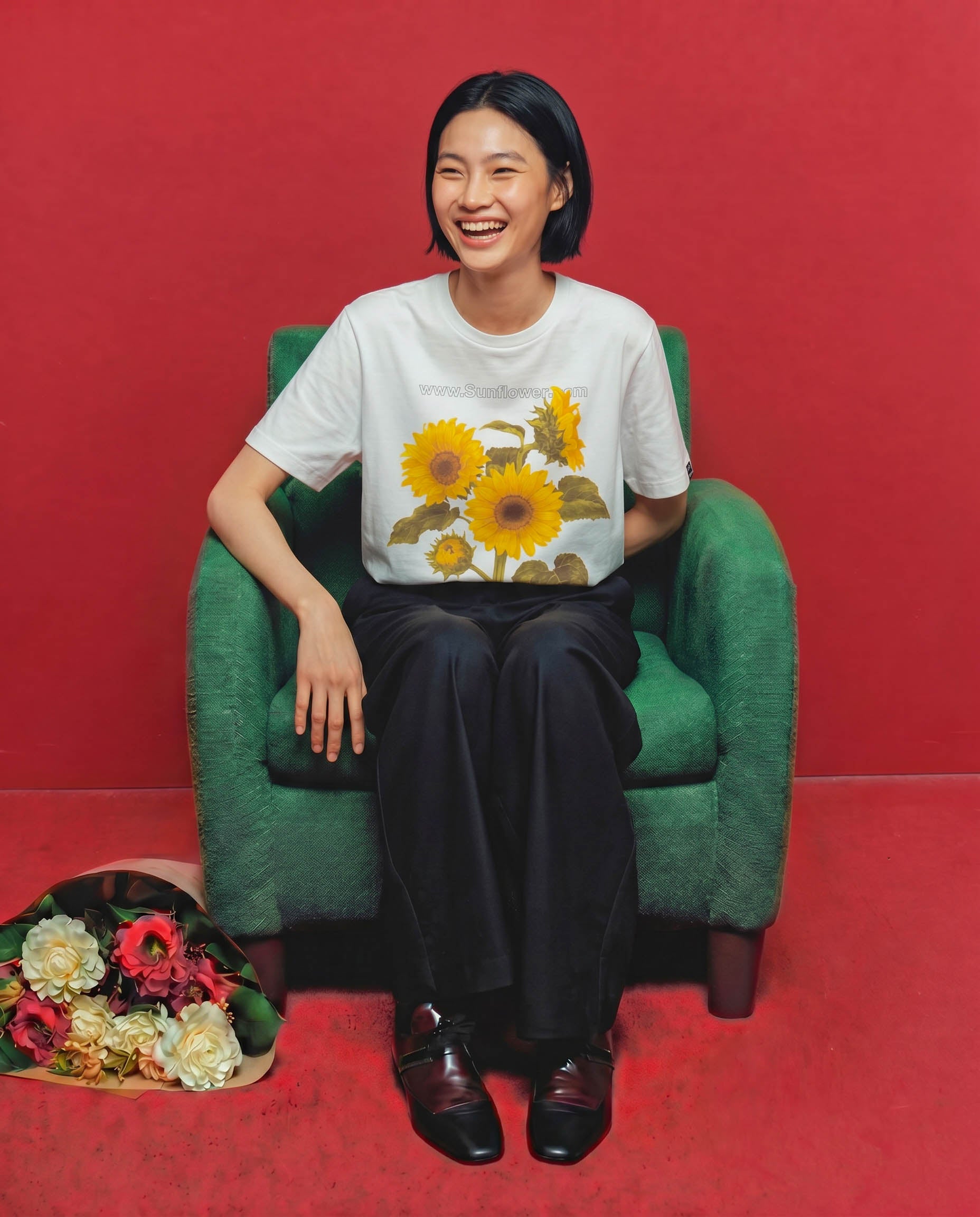 Sunflower Dot Tee.